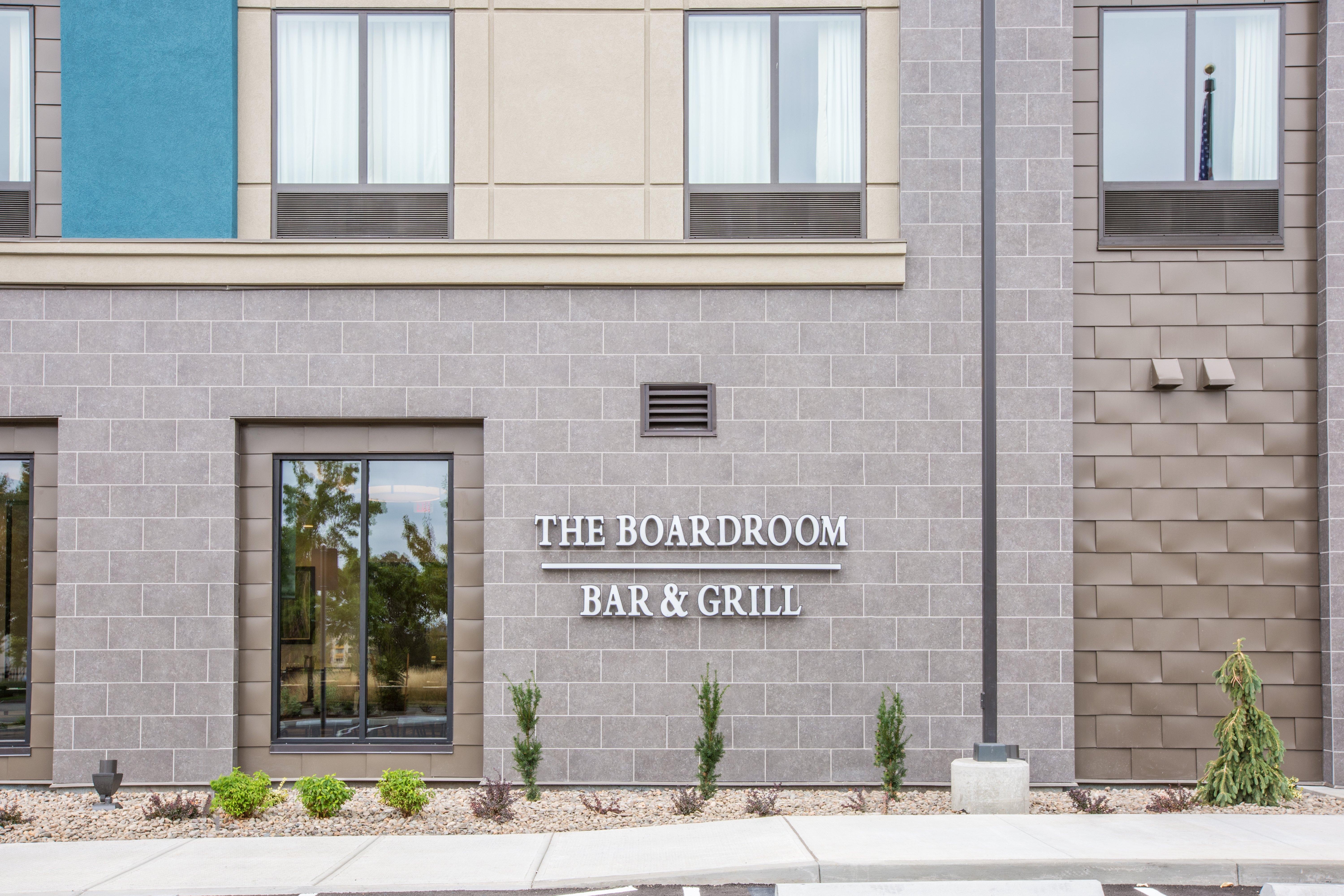 Holiday Inn Portland West - Hillsboro By Ihg Bagian luar foto