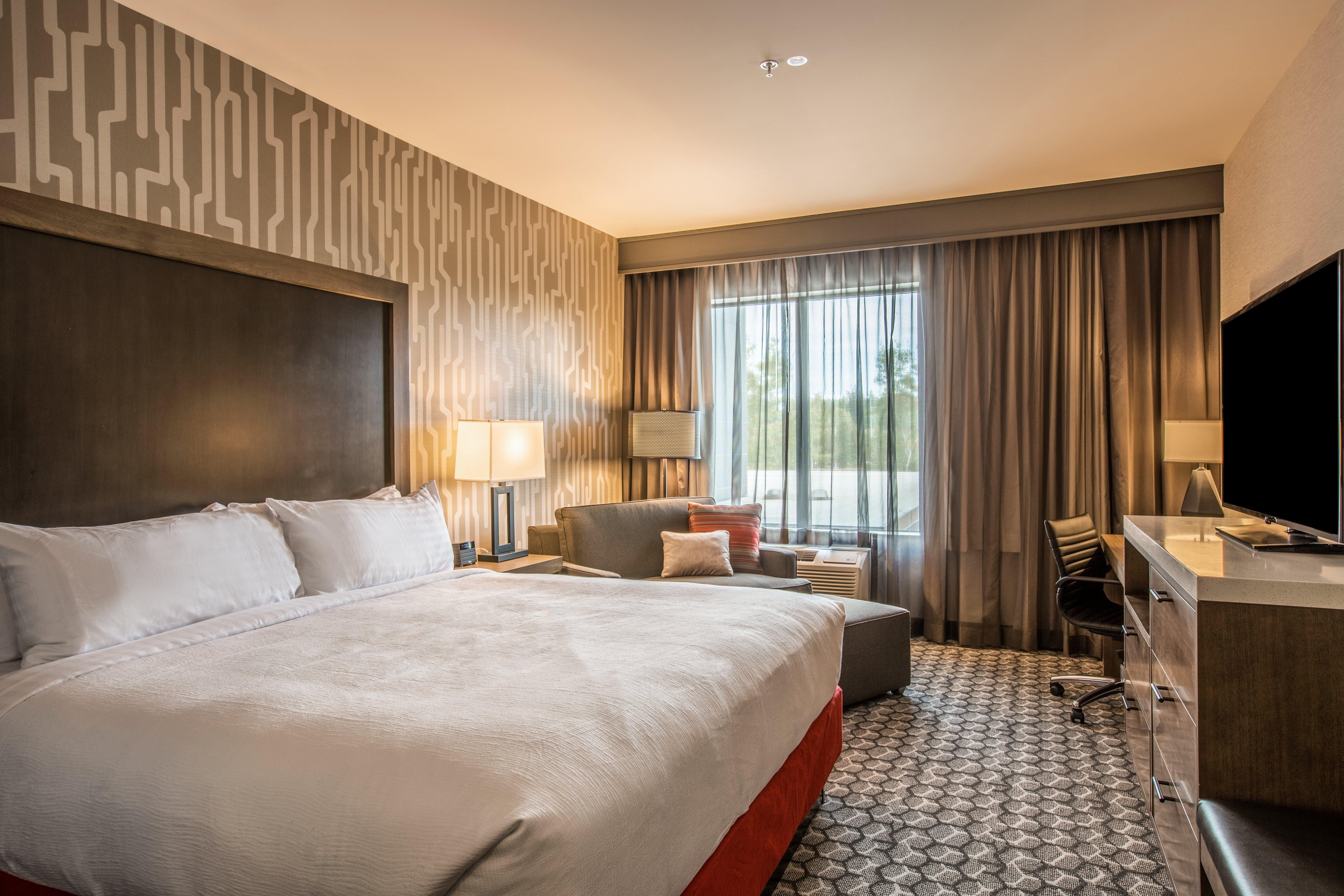 Holiday Inn Portland West - Hillsboro By Ihg Bagian luar foto